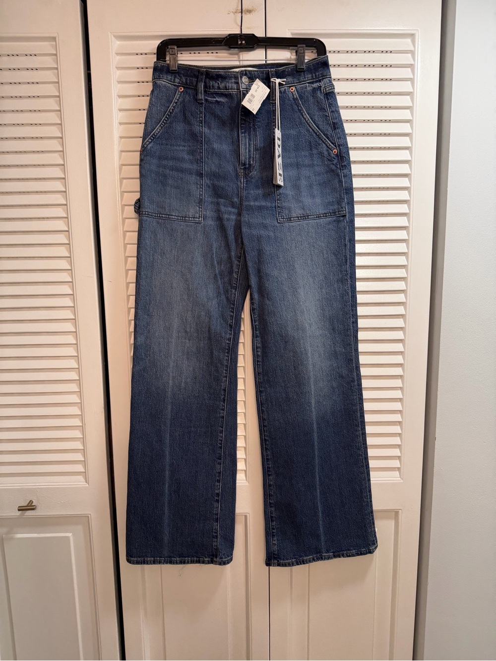 Daze Denim Patch Pocket High-Rise Wide-Leg Denim Jeans in Deep Blue